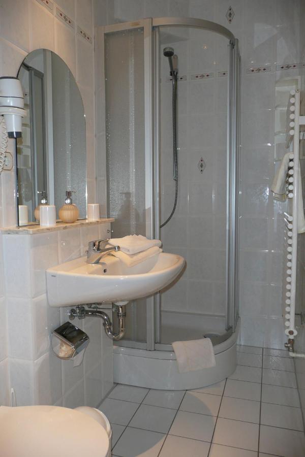 Seehotel Neue Liebe Cuxhaven Pokoj fotografie